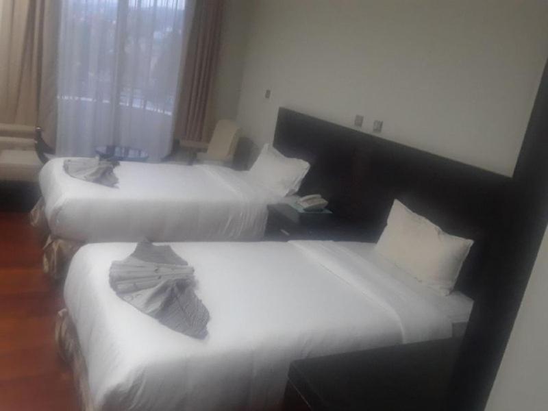 Southern Addis Hotel Extérieur photo