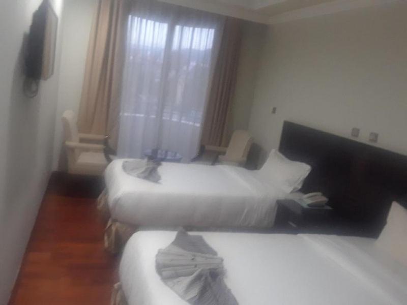 Southern Addis Hotel Extérieur photo